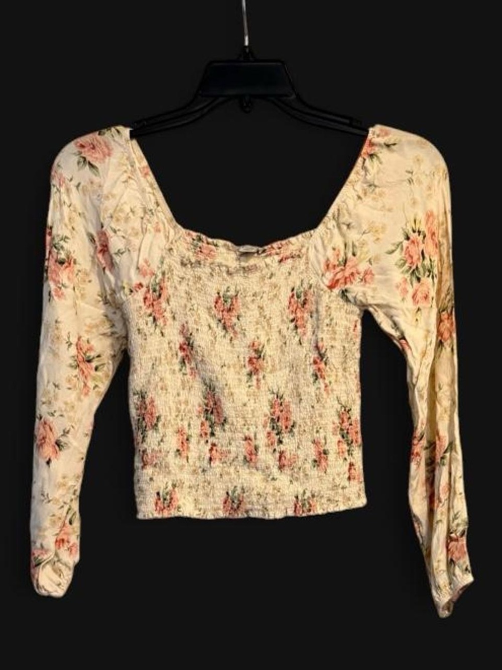 American Eagle Outfitters Floral Smocked Crop Top - Cream with Pink